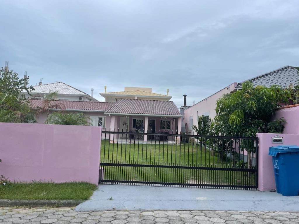 Casa Com Piscina Сasa de vacaciones *